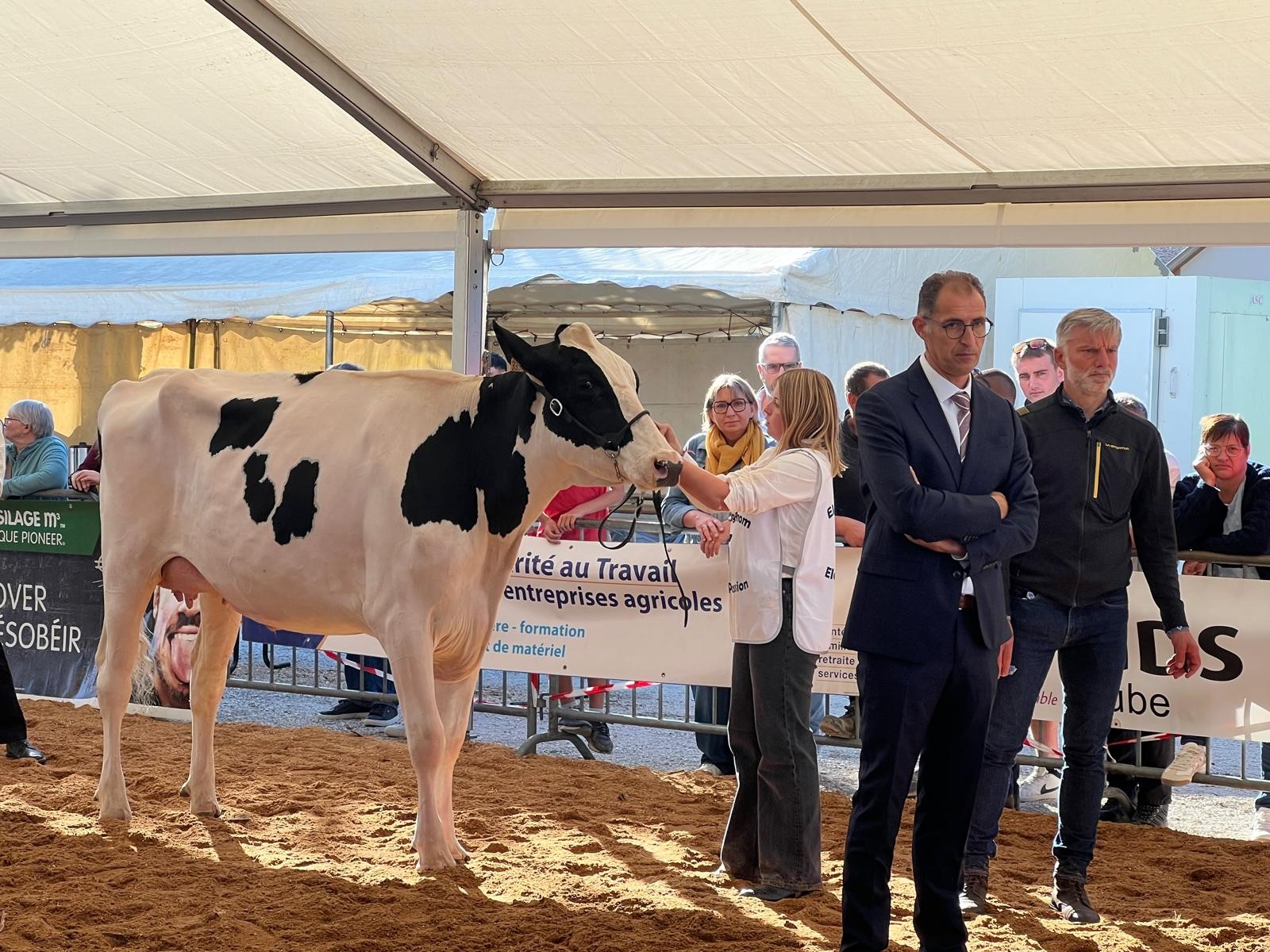 Le Lycée privé Sainte-Maure au concours Prim’Holstein de Brienne-le-Château