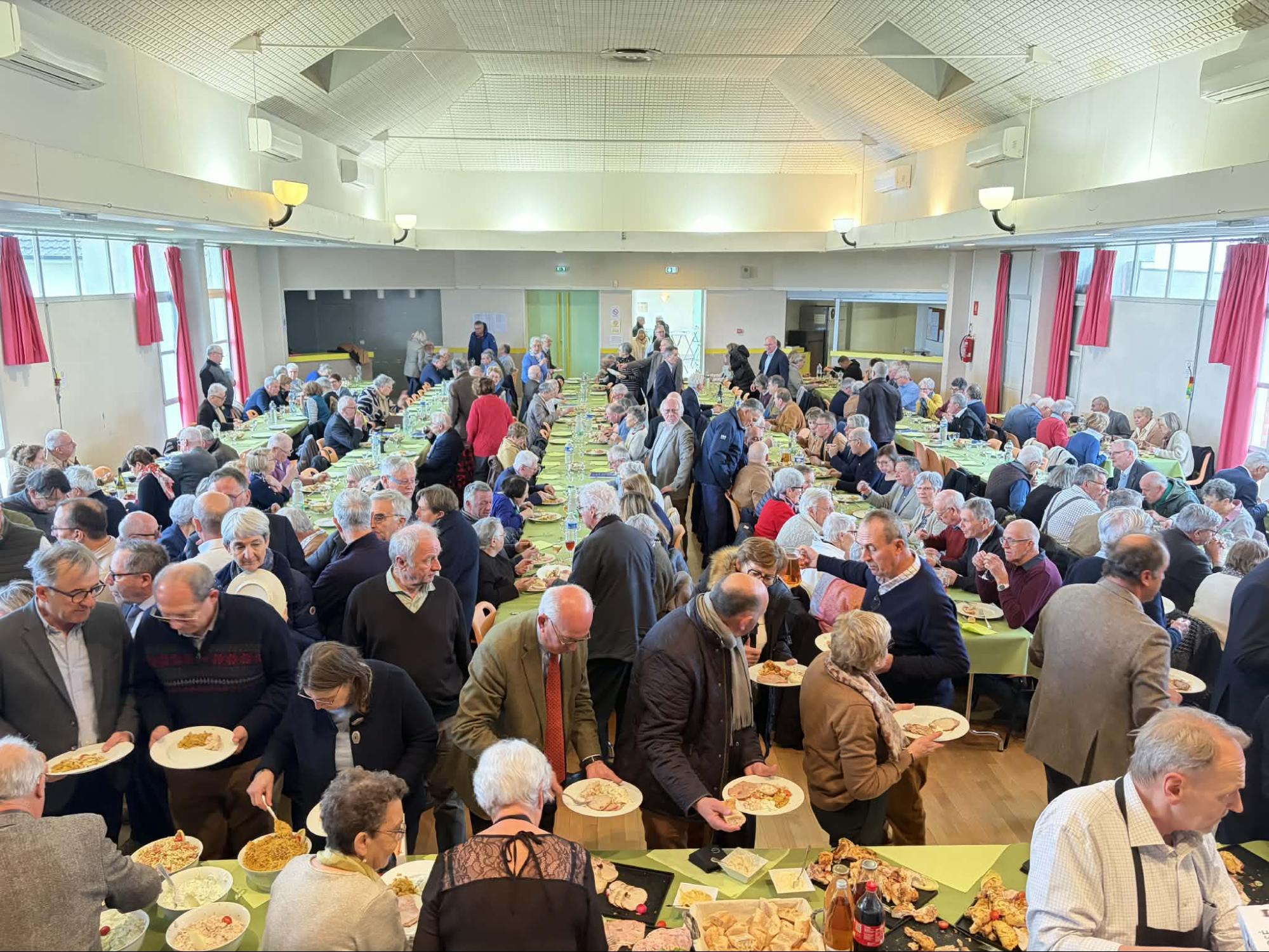 Retrouvailles anciens élèves Sainte-Maure